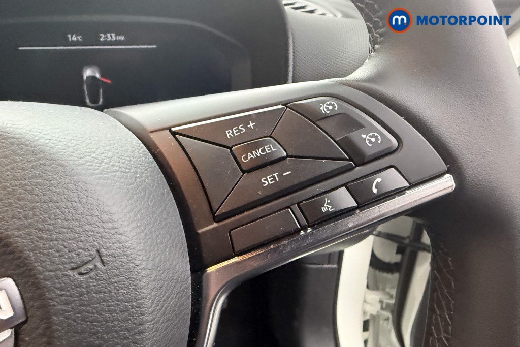 Nissan Juke N-Connecta Automatic Petrol-Electric Hybrid SUV - Stock Number (1595683) - 14th supplementary image