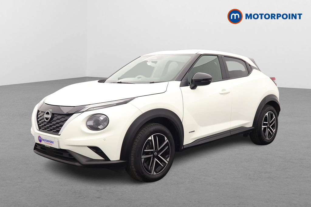 Nissan Juke N-Connecta Automatic Petrol-Electric Hybrid SUV - Stock Number (1595683) - Passenger side front corner