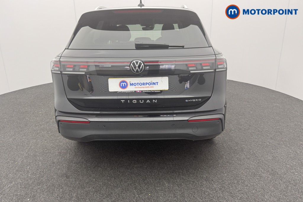 Volkswagen Tiguan Match Automatic Petrol Plug-In Hybrid SUV - Stock Number (1595684) - 1st supplementary image