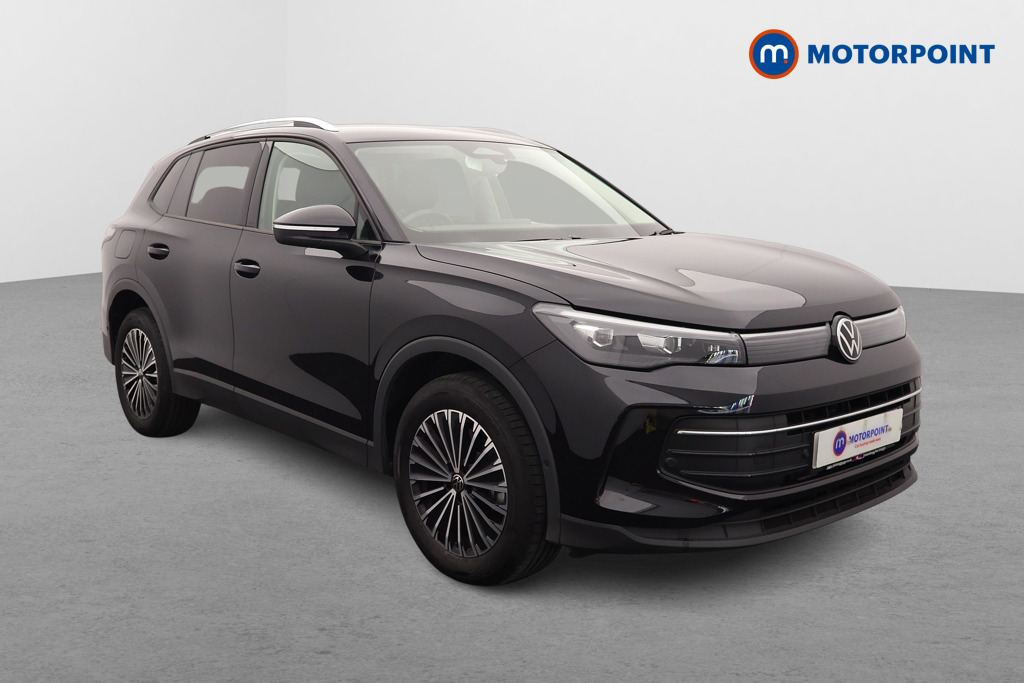 Volkswagen Tiguan Match Automatic Petrol Plug-In Hybrid SUV - Stock Number (1595684) - Drivers side front corner