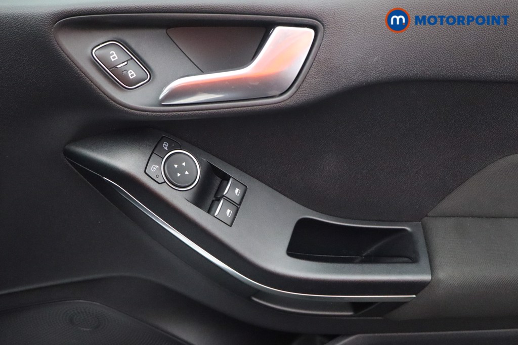 Ford Fiesta Zetec Manual Petrol Hatchback - Stock Number (1595839) - 11th supplementary image