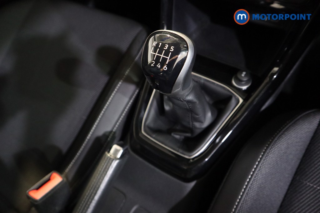 Volkswagen T-Cross Black Edition Manual Petrol SUV - Stock Number (1596085) - 9th supplementary image