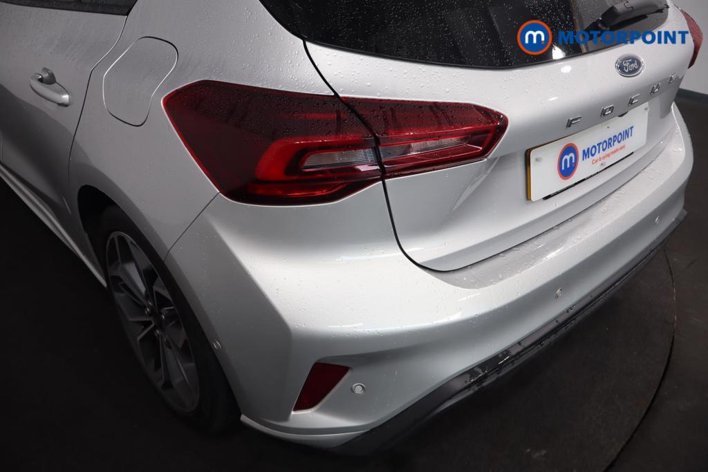 Ford Focus St-Line X Manual Petrol Hatchback - Stock Number (1596239) - 15th supplementary image