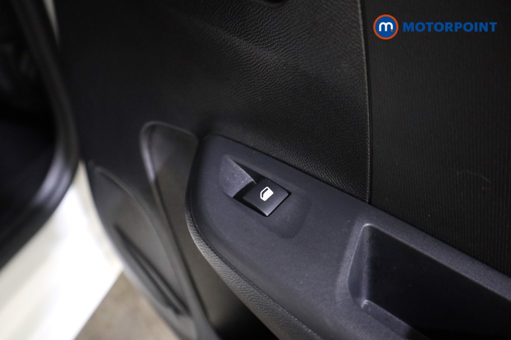 Vauxhall Corsa GS Manual Petrol Hatchback - Stock Number (1596762) - 15th supplementary image