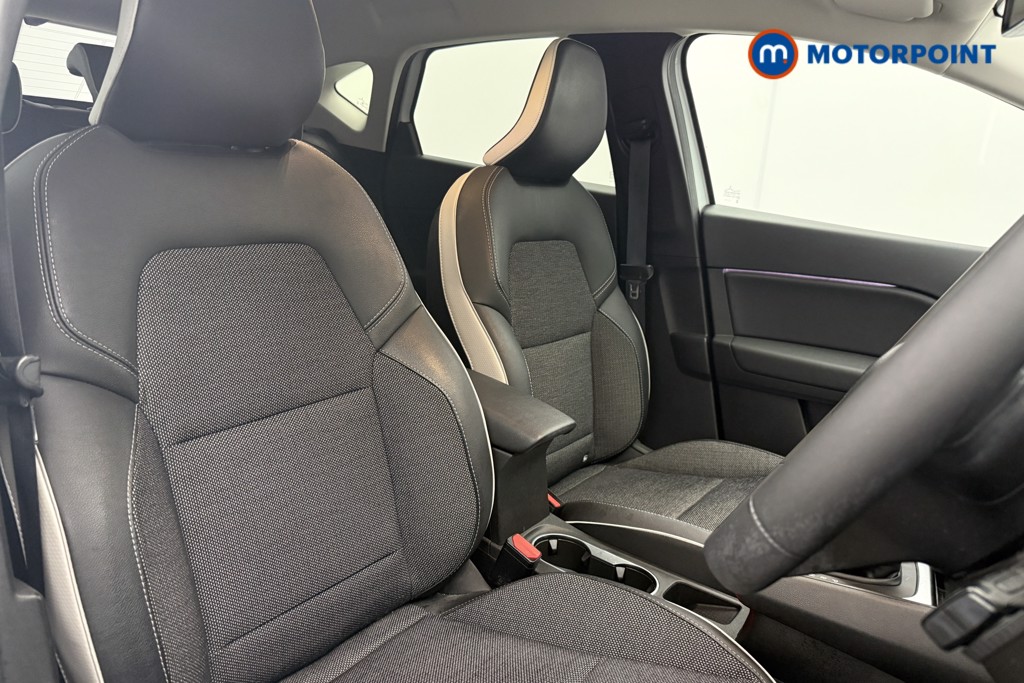 Renault Captur Techno Automatic Petrol-Electric Hybrid SUV - Stock Number (1596818) - 6th supplementary image