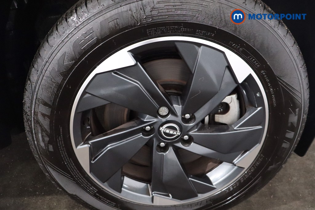 Nissan X-Trail N-Connecta Automatic Petrol-Electric Hybrid SUV - Stock Number (1596909) - 10th supplementary image