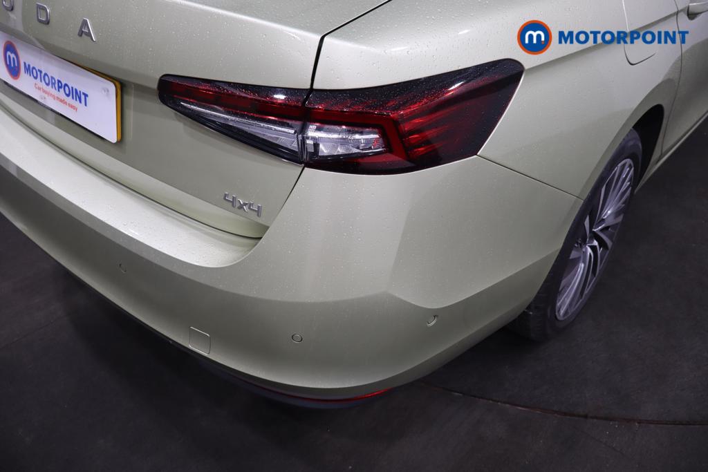 Skoda Superb Laurin -Plus Klement Automatic Petrol Hatchback - Stock Number (1597010) - 15th supplementary image