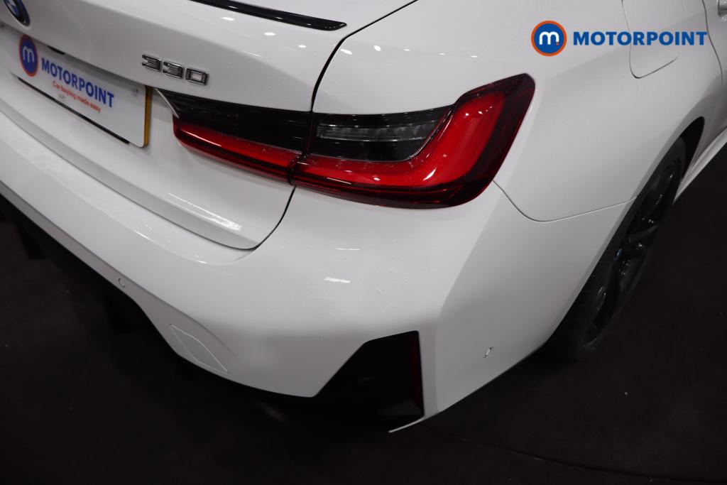 BMW 3 Series M Sport Automatic Petrol Plug-In Hybrid Saloon - Stock Number (1597021) - 14th supplementary image