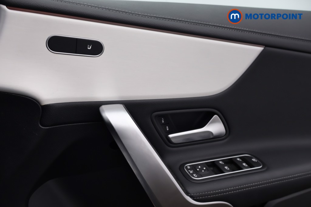 Mercedes-Benz CLA Amg Line Automatic Petrol Estate - Stock Number (1597192) - 8th supplementary image