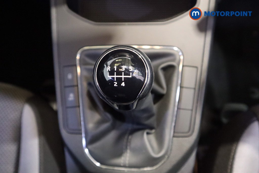 Seat Ibiza SE Manual Diesel Hatchback - Stock Number (1597535) - 5th supplementary image