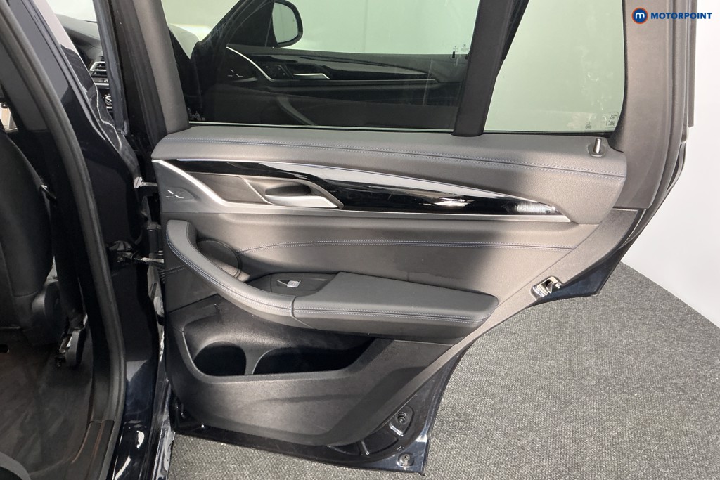 BMW IX3 M Sport Automatic Electric SUV - Stock Number (1597617) - 23rd supplementary image