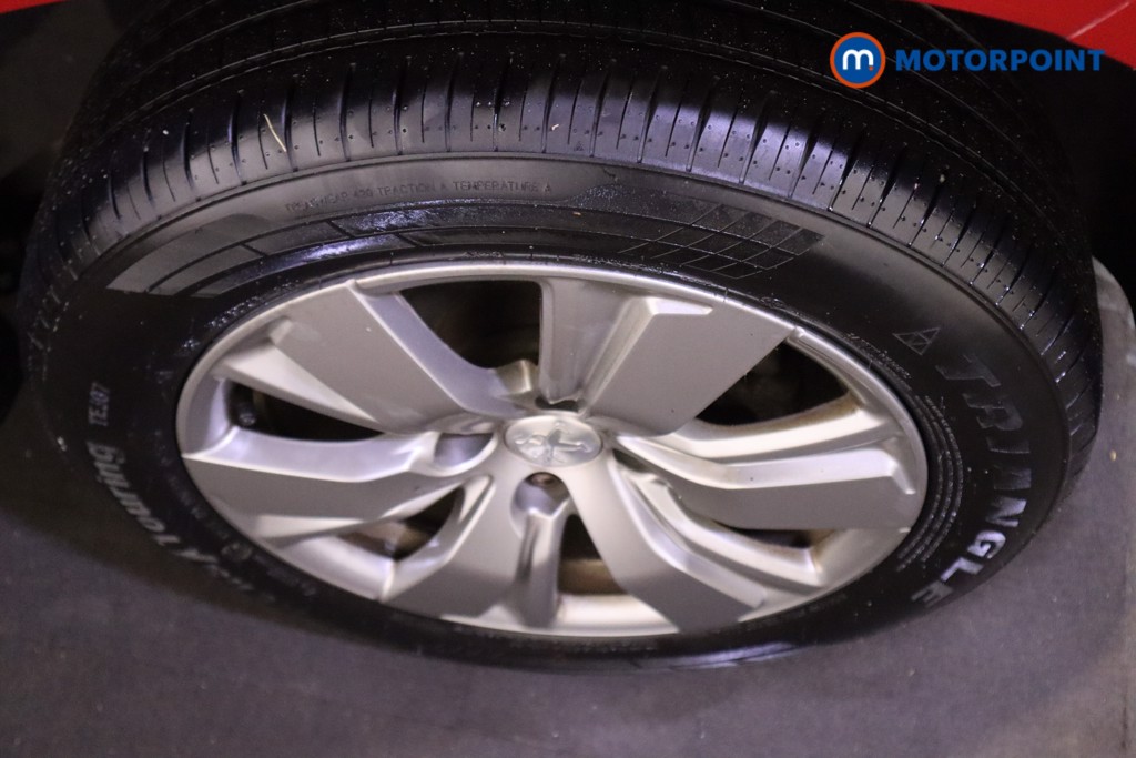 Peugeot 2008 Active Manual Petrol SUV - Stock Number (1597735) - 9th supplementary image