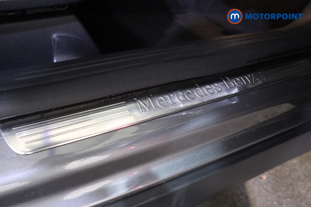 Mercedes-Benz GLA Sport Automatic Petrol SUV - Stock Number (1597838) - 16th supplementary image