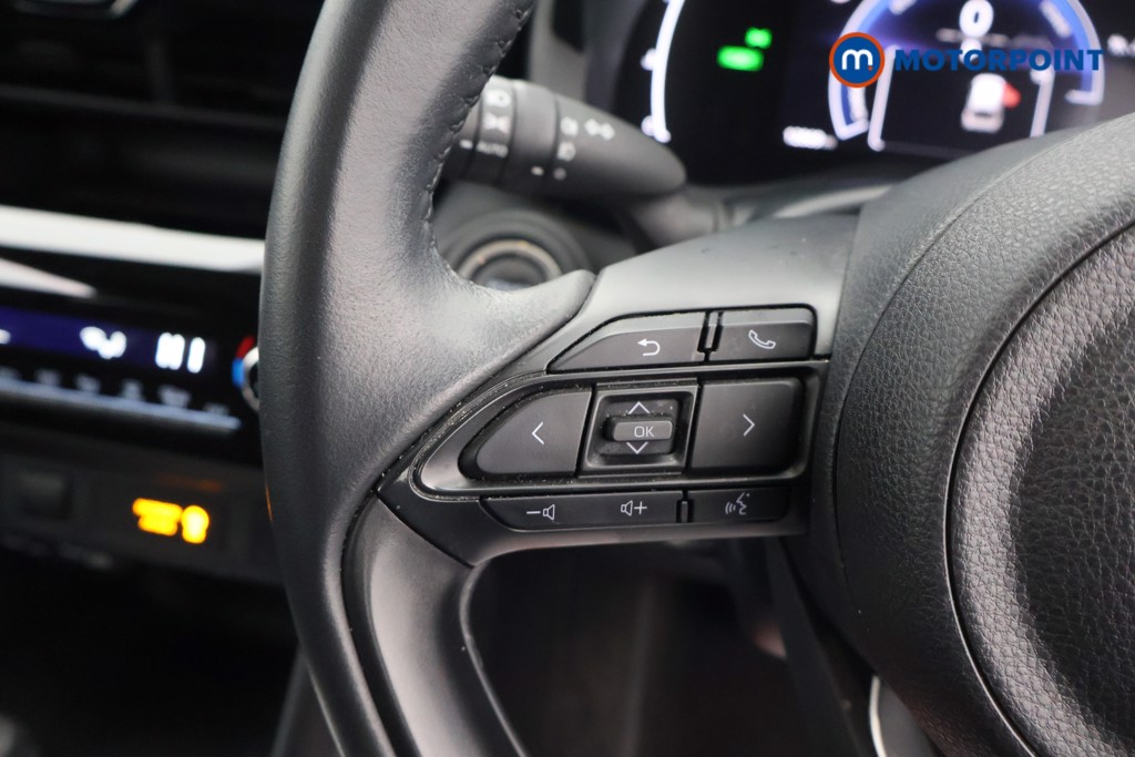 Toyota Yaris Cross Icon Automatic Petrol-Electric Hybrid Estate - Stock Number (1598002) - 3rd supplementary image