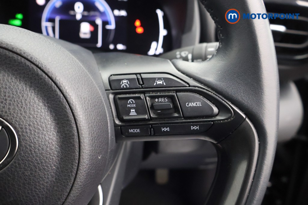 Toyota Yaris Cross Icon Automatic Petrol-Electric Hybrid Estate - Stock Number (1598002) - 4th supplementary image