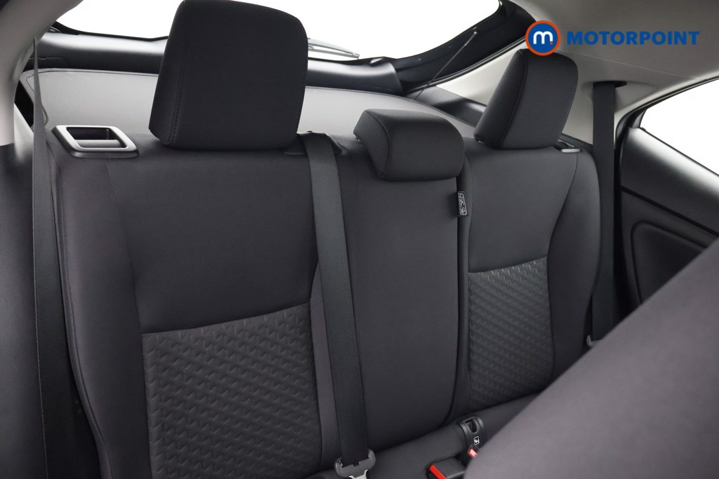 Toyota Yaris Cross Icon Automatic Petrol-Electric Hybrid Estate - Stock Number (1598002) - 13th supplementary image