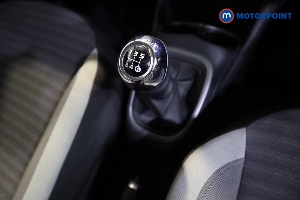 Toyota Aygo X-Trend Manual Petrol Hatchback - Stock Number (1598041) - 8th supplementary image