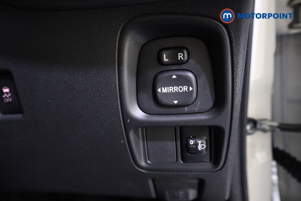 Toyota Aygo X-Trend Manual Petrol Hatchback - Stock Number (1598041) - 9th supplementary image