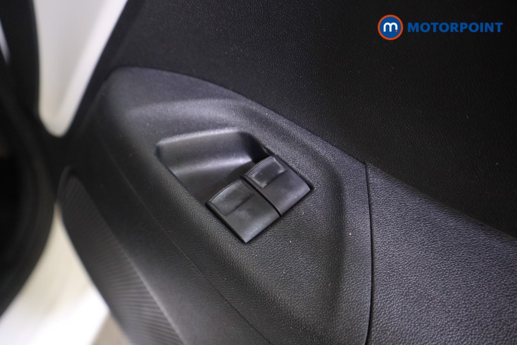 Toyota Aygo X-Trend Manual Petrol Hatchback - Stock Number (1598041) - 10th supplementary image