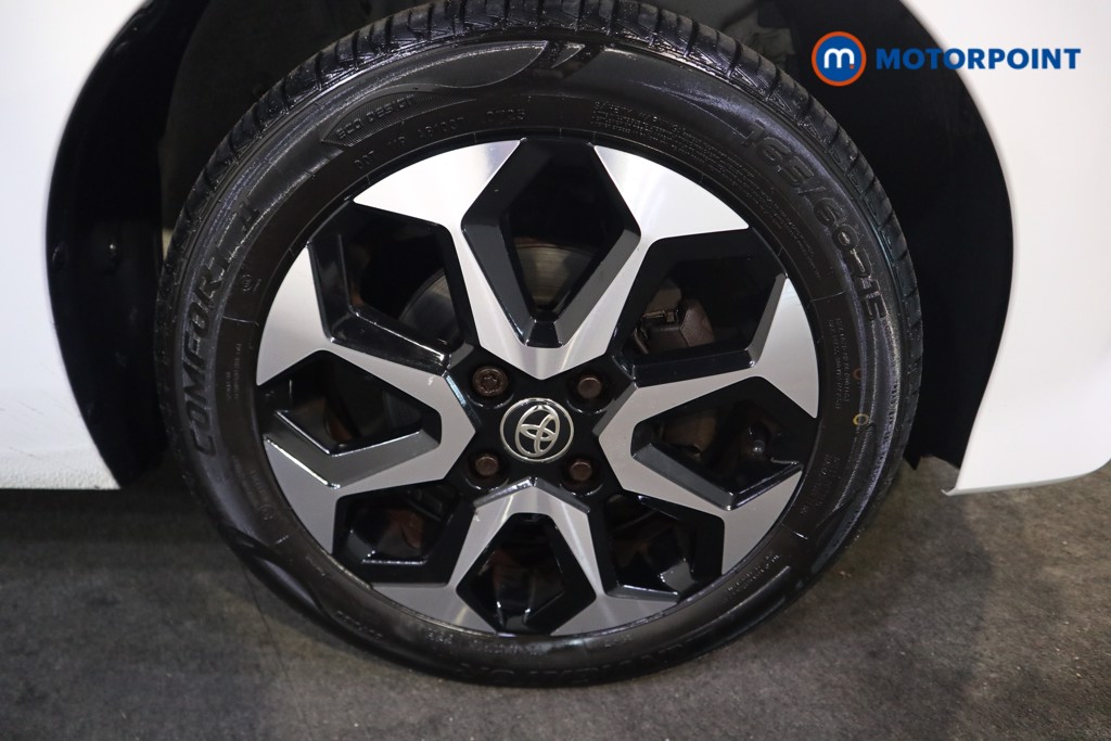 Toyota Aygo X-Trend Manual Petrol Hatchback - Stock Number (1598041) - 16th supplementary image