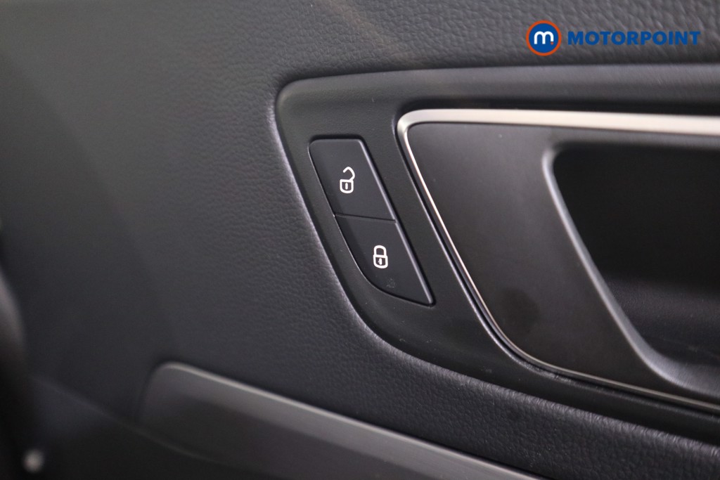 Seat Ateca Fr Sport Automatic Petrol SUV - Stock Number (1598272) - 13th supplementary image