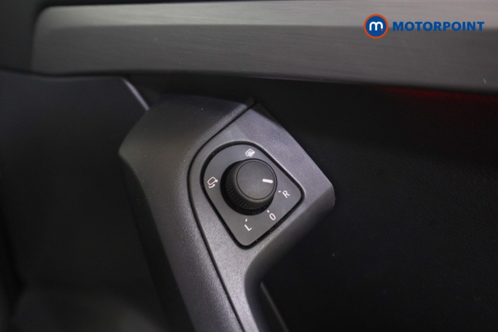 Seat Ateca Fr Sport Automatic Petrol SUV - Stock Number (1598272) - 14th supplementary image