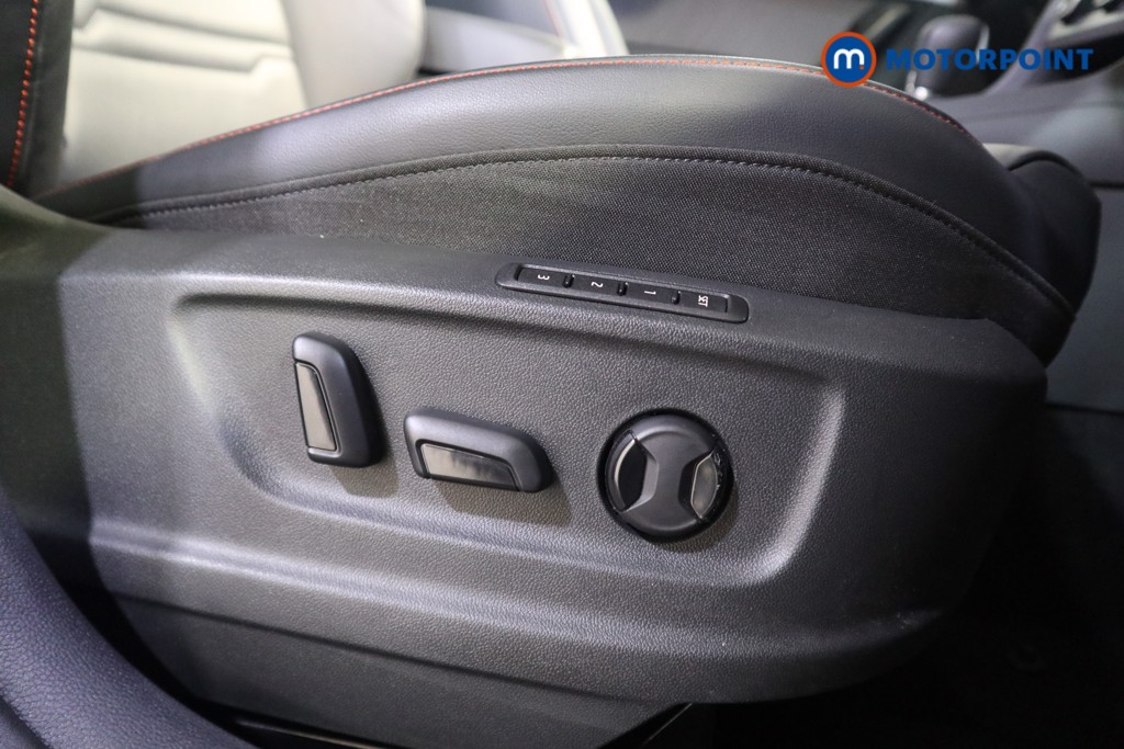 Seat Ateca Fr Sport Automatic Petrol SUV - Stock Number (1598272) - 17th supplementary image