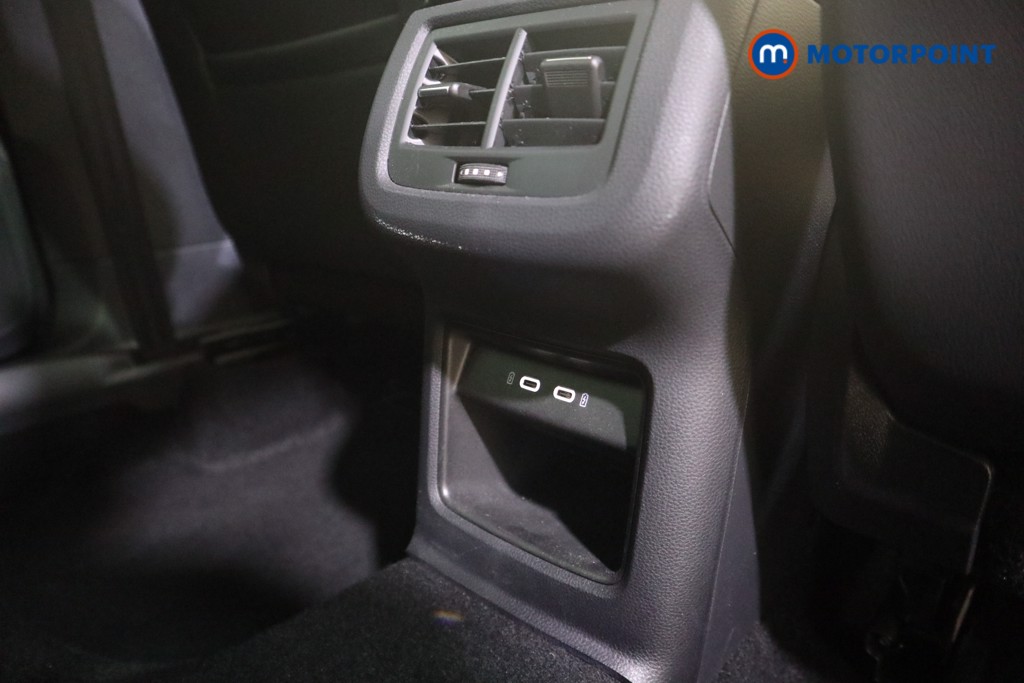 Seat Ateca Fr Sport Automatic Petrol SUV - Stock Number (1598272) - 21st supplementary image