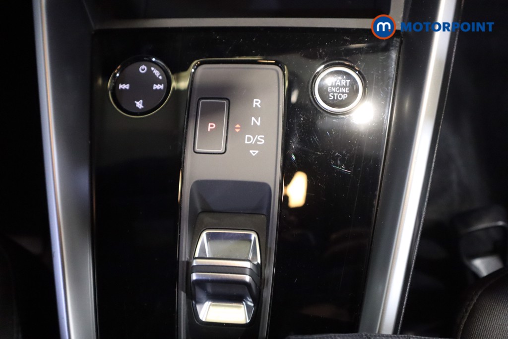 Audi A3 Technik Automatic Petrol Hatchback - Stock Number (1598274) - 5th supplementary image