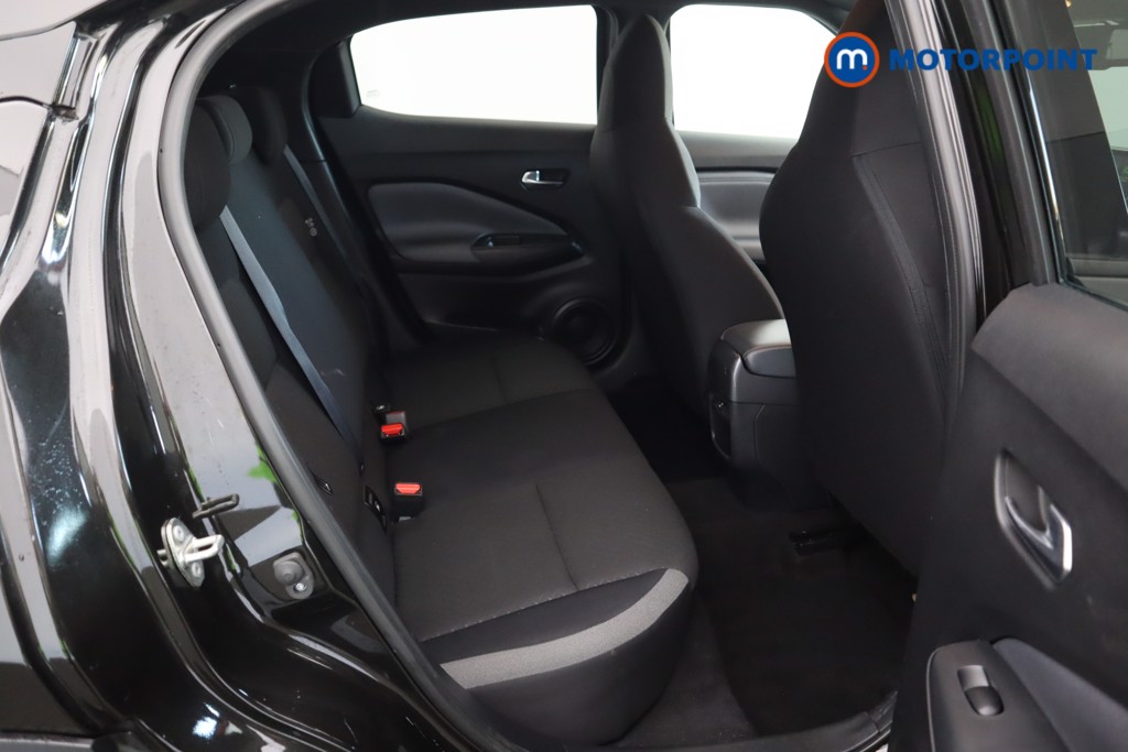 Nissan Juke N-Connecta Manual Petrol SUV - Stock Number (1598338) - 27th supplementary image