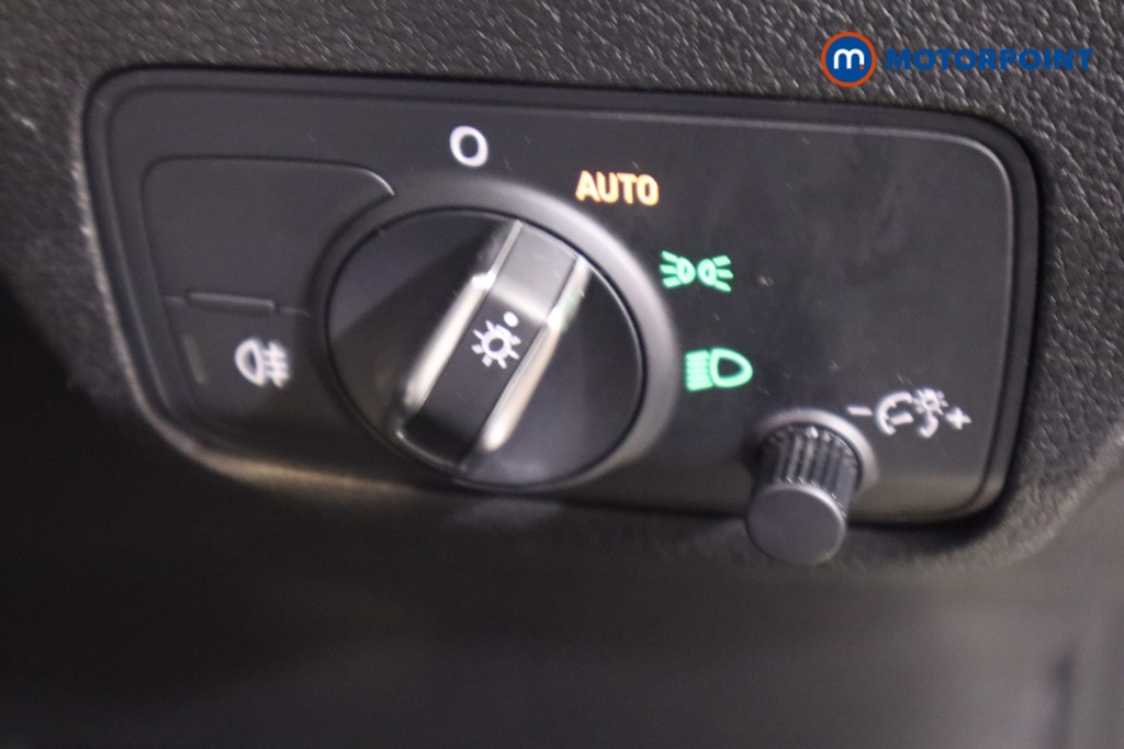 Audi Q2 S Line Automatic Petrol SUV - Stock Number (1598357) - 16th supplementary image