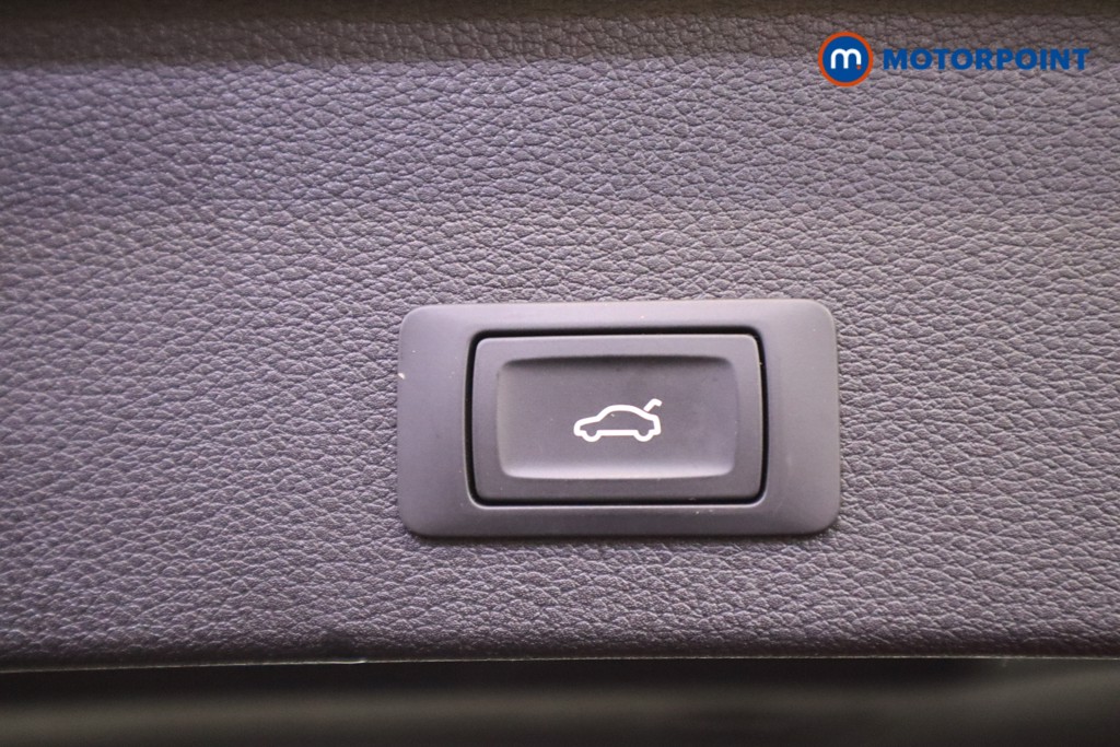 Audi Q2 S Line Automatic Petrol SUV - Stock Number (1598357) - 29th supplementary image