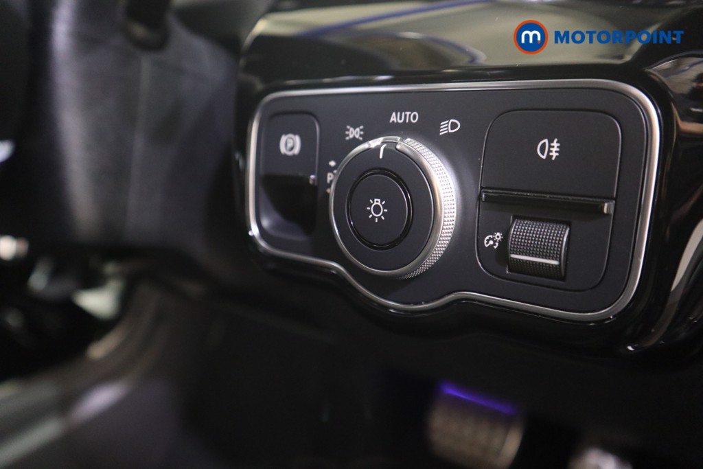 Mercedes-Benz A Class Amg Line Premium Plus Night Edition Automatic Petrol Plug-In Hybrid Hatchback - Stock Number (1598523) - 10th supplementary image