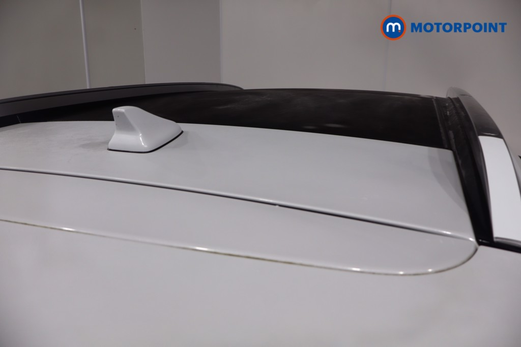 Hyundai Santa Fe Ultimate Automatic Petrol-Electric Hybrid SUV - Stock Number (1598588) - 36th supplementary image