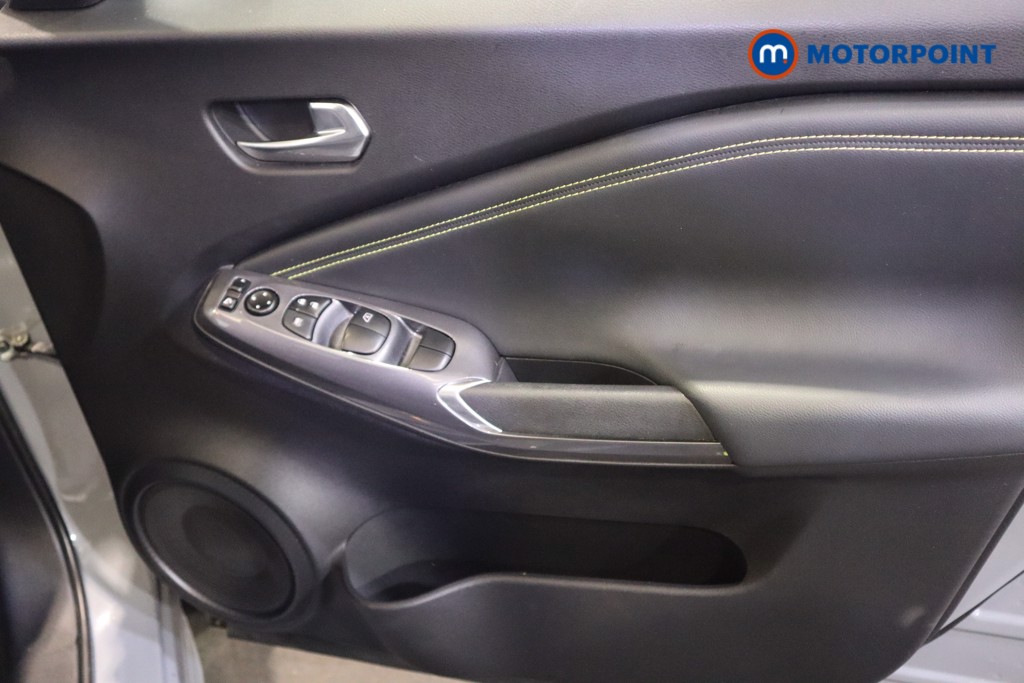 Nissan Juke Kiiro Automatic Petrol SUV - Stock Number (1598648) - 13th supplementary image