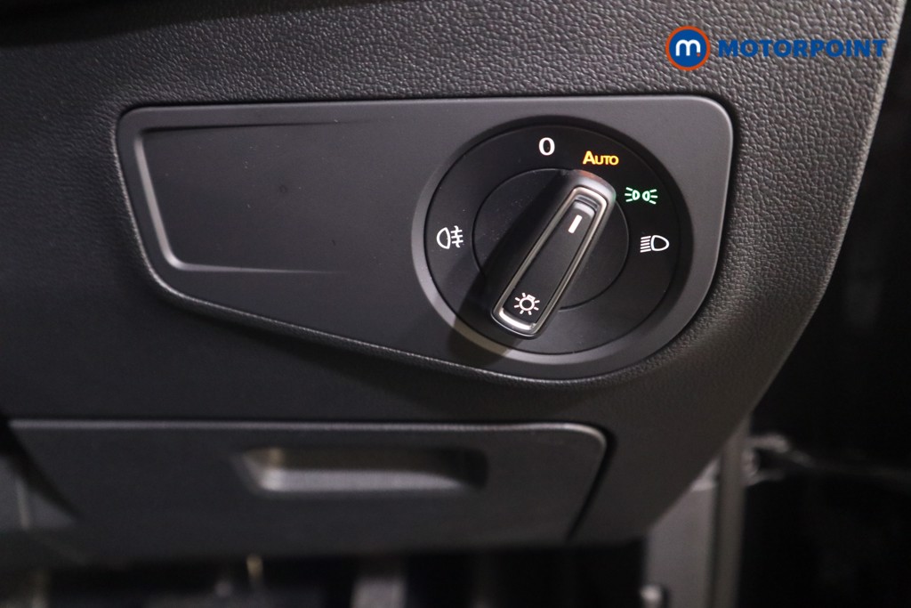 Volkswagen Tiguan Allspace Life Automatic Petrol SUV - Stock Number (1598772) - 10th supplementary image