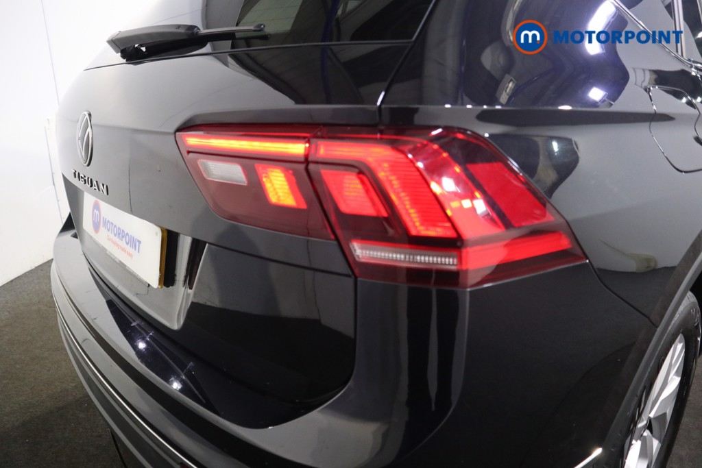 Volkswagen Tiguan Allspace Life Automatic Petrol SUV - Stock Number (1598772) - 29th supplementary image