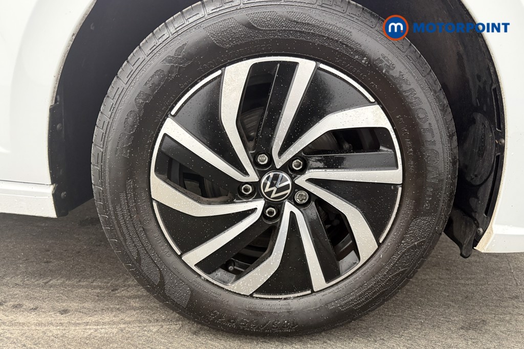 Volkswagen Polo Life Manual Petrol Hatchback - Stock Number (1598796) - 4th supplementary image