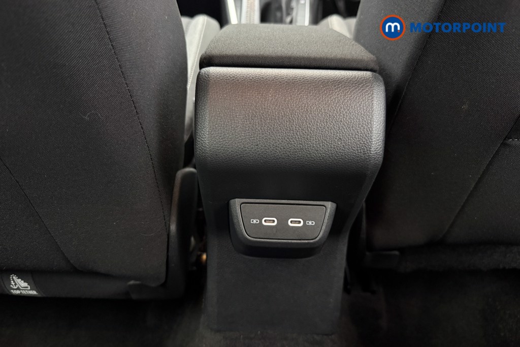 Volkswagen Polo Life Manual Petrol Hatchback - Stock Number (1598796) - 21st supplementary image