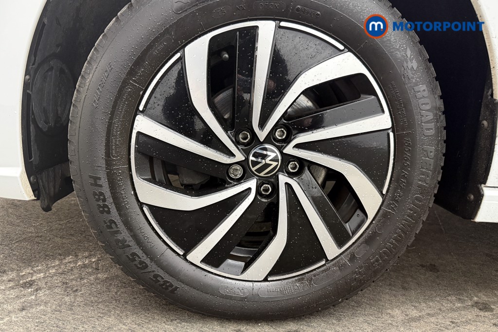 Volkswagen Polo Life Manual Petrol Hatchback - Stock Number (1598796) - 1st supplementary image