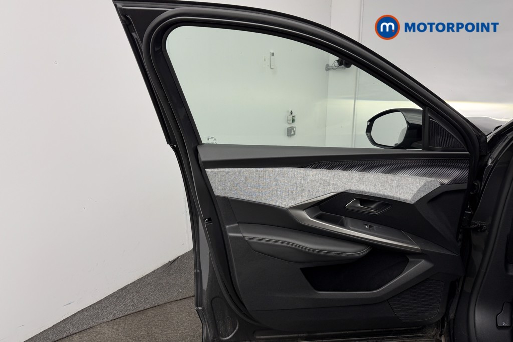 Peugeot 5008 GT Automatic Petrol SUV - Stock Number (1598879) - 4th supplementary image