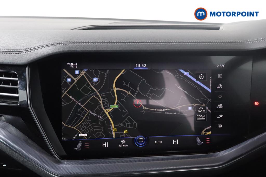 Volkswagen Touareg R-Line Tech Automatic Petrol SUV - Stock Number (1598939) - 2nd supplementary image