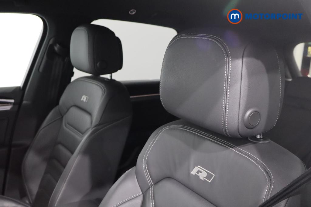 Volkswagen Touareg R-Line Tech Automatic Petrol SUV - Stock Number (1598939) - 20th supplementary image