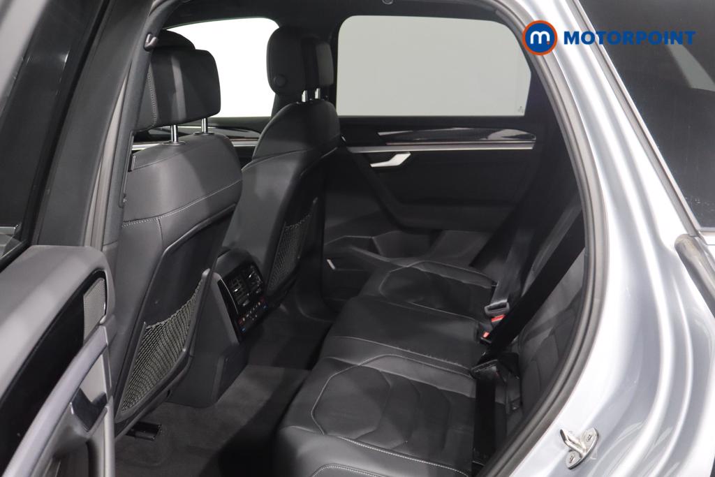 Volkswagen Touareg R-Line Tech Automatic Petrol SUV - Stock Number (1598939) - 22nd supplementary image
