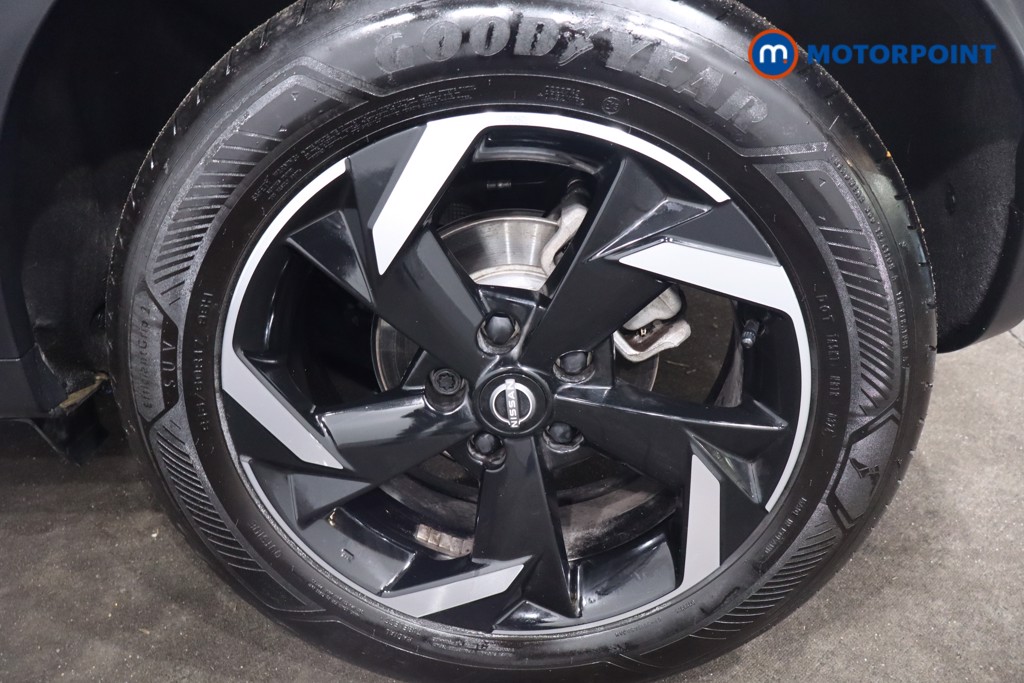 Nissan Juke N-Connecta Automatic Petrol-Electric Hybrid SUV - Stock Number (1598981) - 12th supplementary image