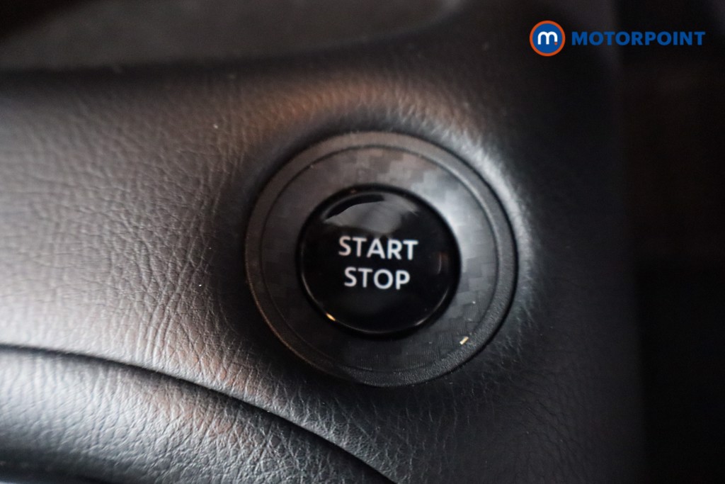 Nissan Juke N-Connecta Automatic Petrol-Electric Hybrid SUV - Stock Number (1598981) - 13th supplementary image