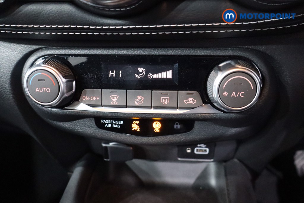 Nissan Juke N-Connecta Automatic Petrol-Electric Hybrid SUV - Stock Number (1598981) - 16th supplementary image