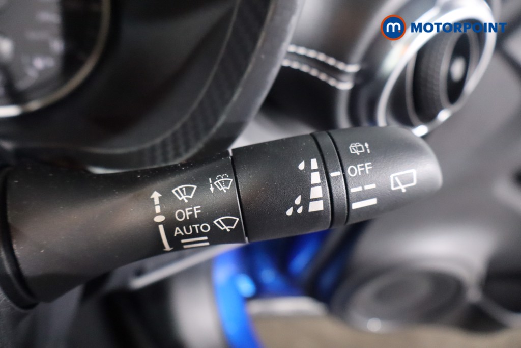 Nissan Juke N-Connecta Automatic Petrol-Electric Hybrid SUV - Stock Number (1598981) - 18th supplementary image