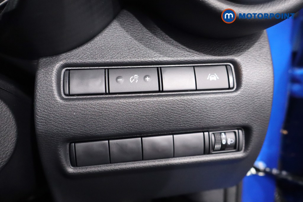 Nissan Juke N-Connecta Automatic Petrol-Electric Hybrid SUV - Stock Number (1598981) - 20th supplementary image