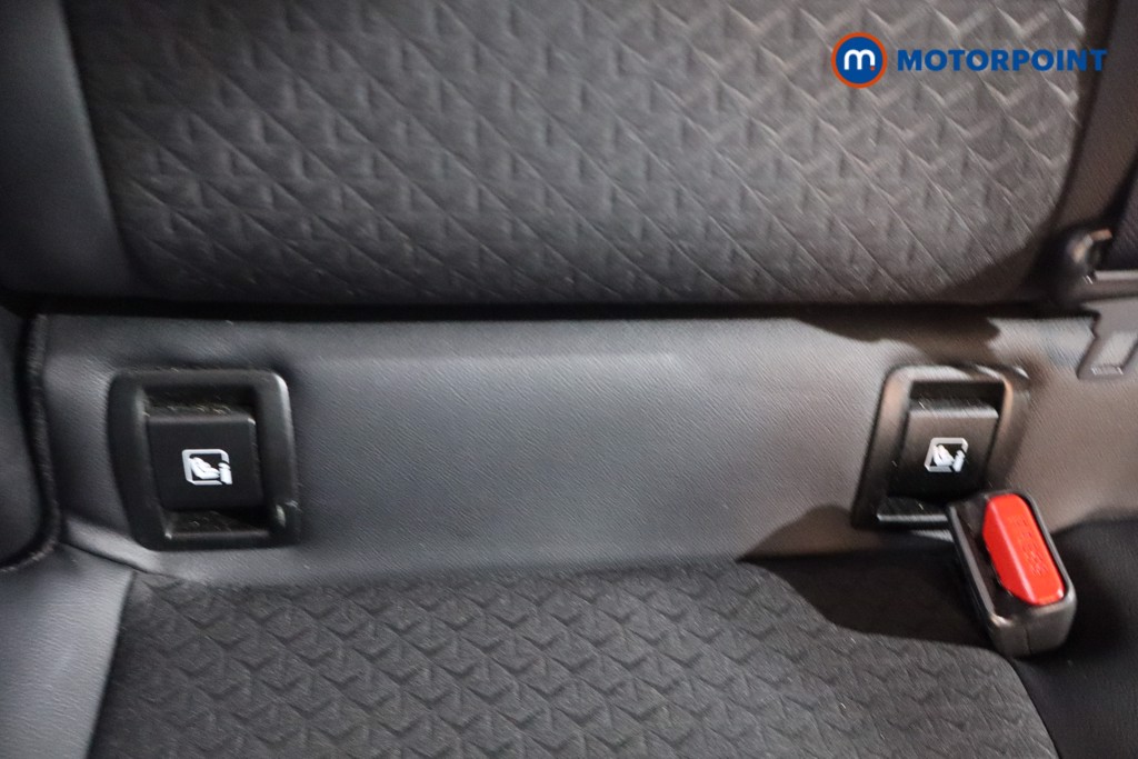 Nissan Juke N-Connecta Automatic Petrol-Electric Hybrid SUV - Stock Number (1598981) - 24th supplementary image